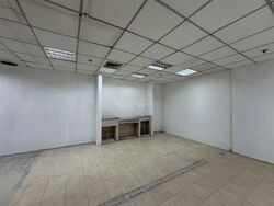 Parklane Shopping Mall (D7), Retail #579573211